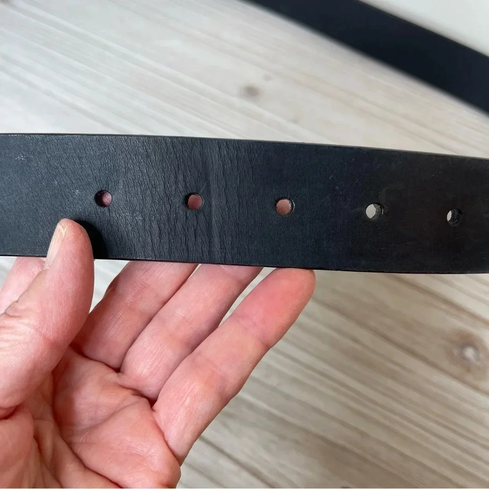 Calvin Klein Men’s Smooth Harness Buckle Belt Size 48